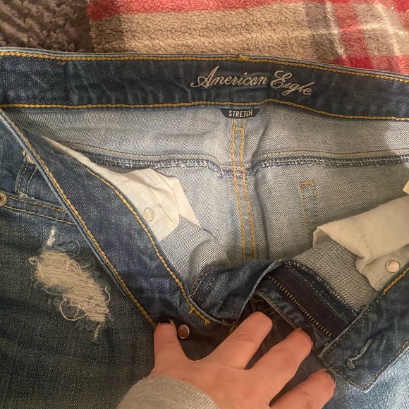 Women’s American Eagle Jean shorts-SZ6 - Picture 5 of 6